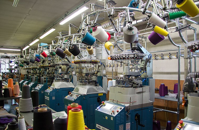 Calzificio di Roby | 40 Colori Made in Italy