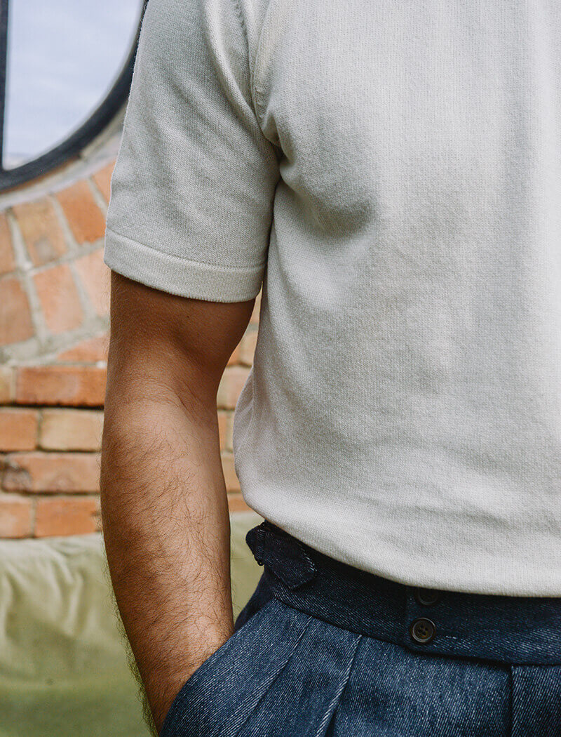 Cream Short Sleeve Cotton, Cashmere & Silk Knit T-Shirt | 40 Colori